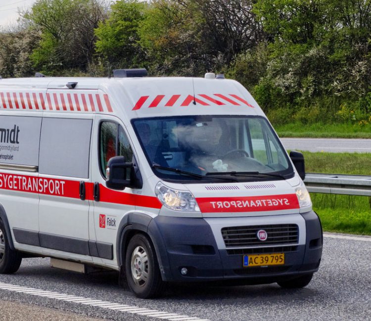 liggende sygetransport